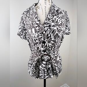 Dress Barn Brown White Floral Crinkle Slide Belt Top Size 8 Botanical Tropical